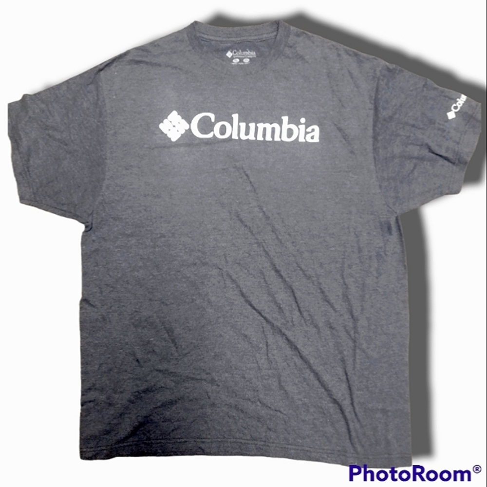 NWOT Columbia Men's Gray Short Sleeve Graphic Tee with White Lettering